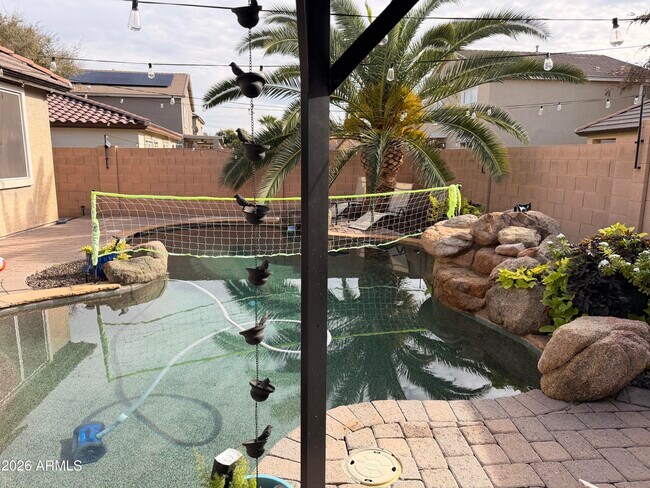 Foto del edificio - 17239 W Ironwood St