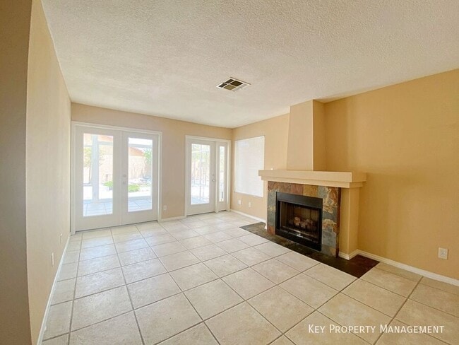 Building Photo - 8316 Cove Landing Ave