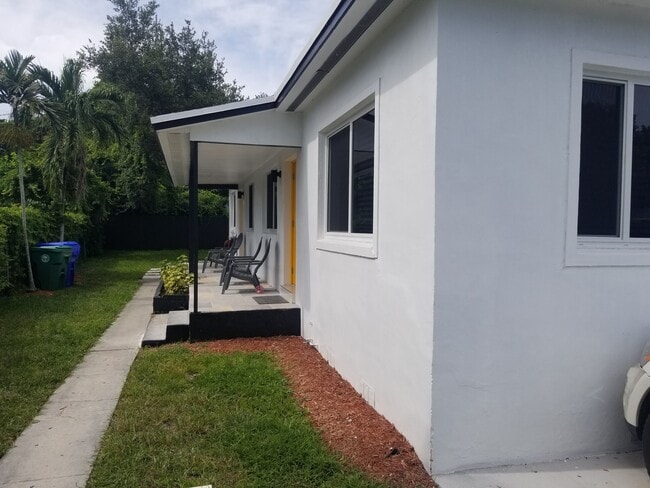 Building Photo - 277 NW 75th St