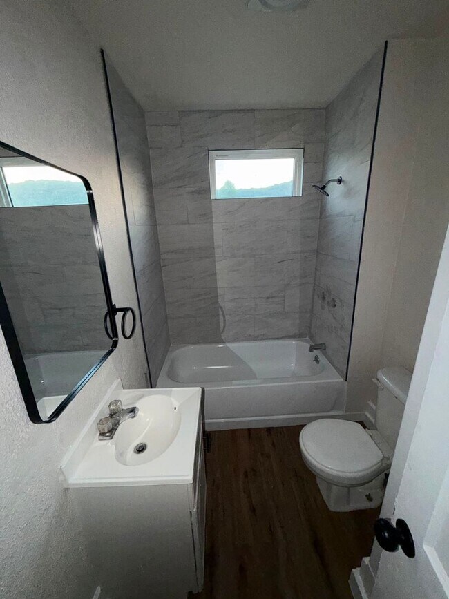 Foto del edificio - 331-337-337 4th Ave