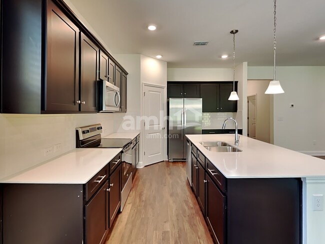 Foto del edificio - 6313 Emerald Hls Wy