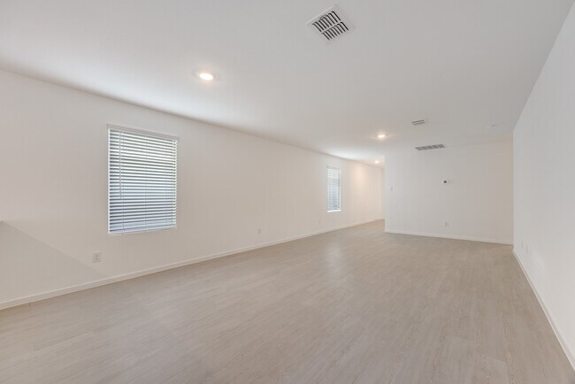 Foto del edificio - 3901 Pontchartrain Pkwy