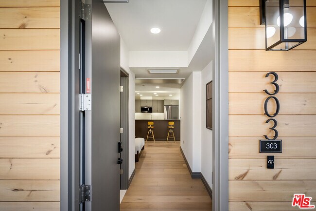 Foto del edificio - 118 Orlando Ave