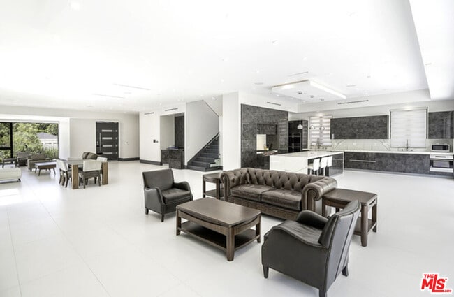 Foto del edificio - 2122 Castle Heights Ave