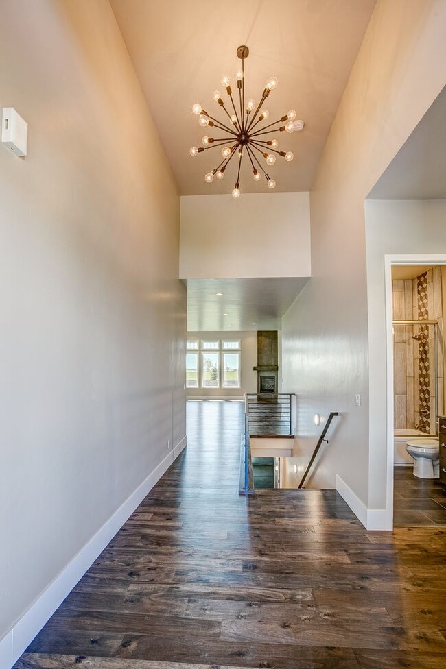 Building Photo - Gorgeous 2 Bed 2 Home in the Harmony Club ...