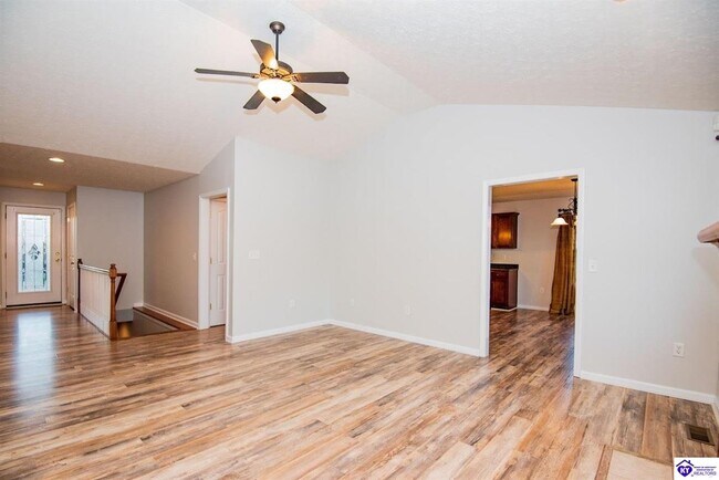 Building Photo - 605 Wind Brook Dr