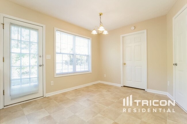 Building Photo - 3442 Woodruff Ridge Ln SW