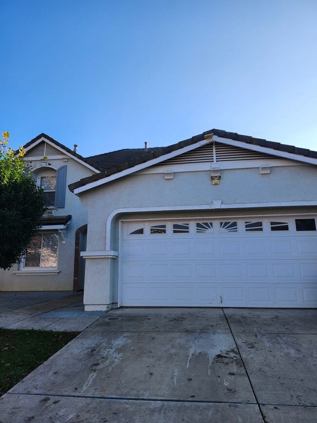 Foto del edificio - Beautiful Yuba City Home