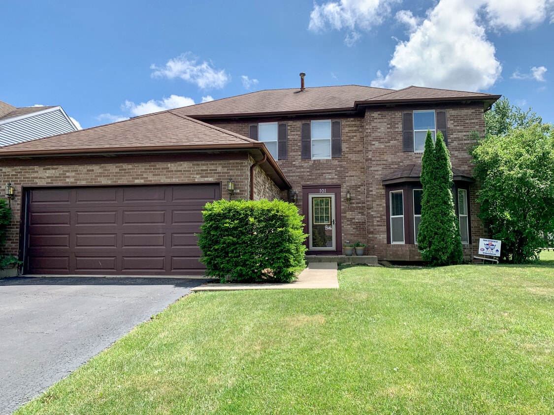 101 Rumsey Plz, Westmont, IL 60559 House Rental in Westmont, IL