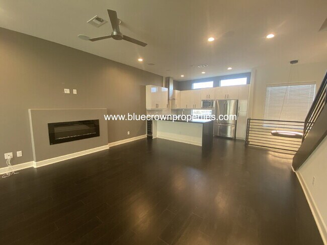 Foto del edificio - 1625 Hickory St