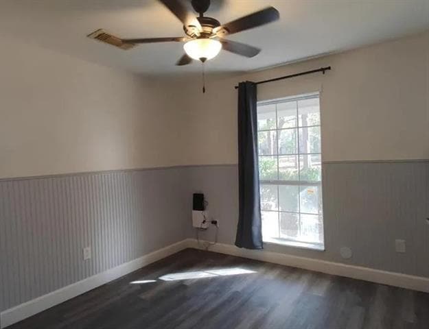 Building Photo - 180 Ripple Creek Dr