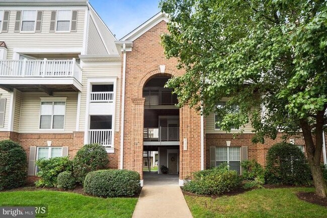 Photo - 21843 Baldwin Sq Apartment