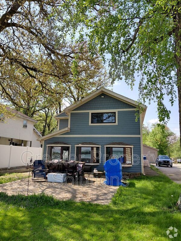 Building Photo - 8200 Peterson Blvd