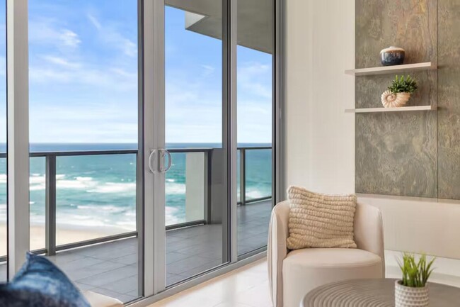 Foto del edificio - 3100 N Ocean Dr