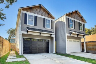Building Photo - 3903 Hain St