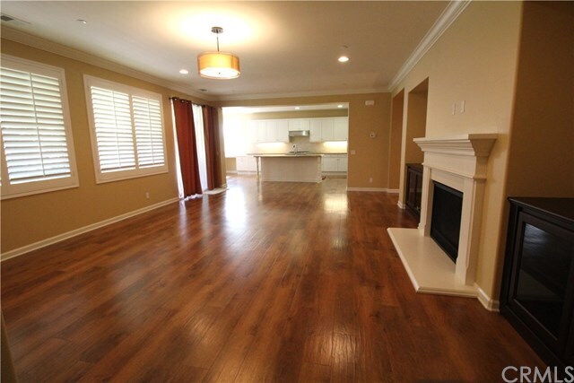 Building Photo - 10920 Playa Del Sol