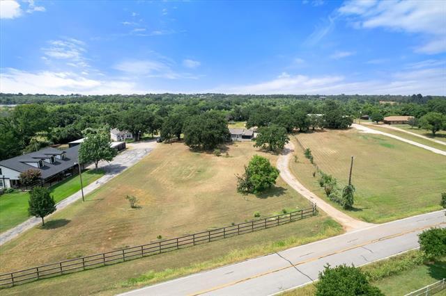 Foto del edificio - 7411 Gibson Cemetery Rd
