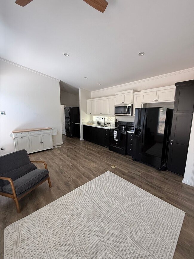 Building Photo - 9274 Palomino Ridge Dr