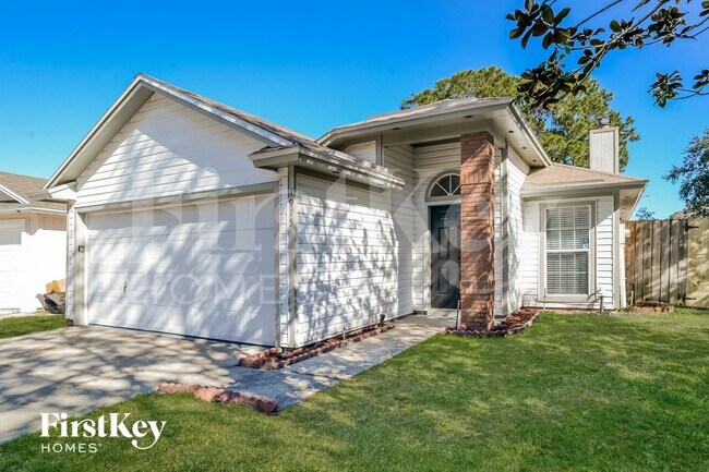 Foto del edificio - 1915 Ashmore Green Dr