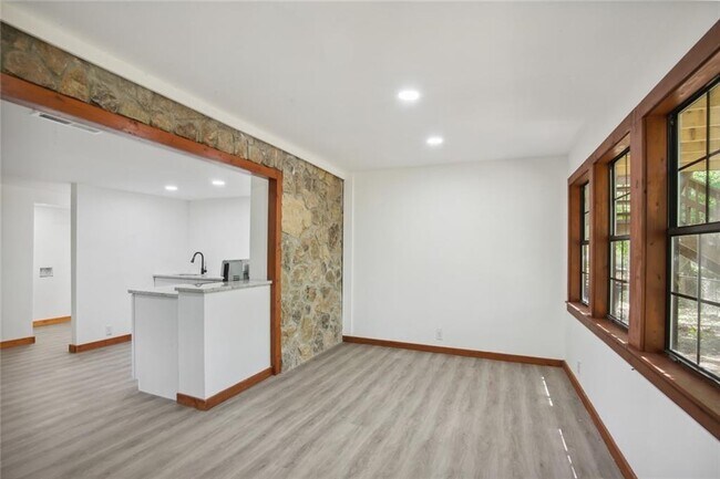 Foto del edificio - 3992 Egypt Rd SW