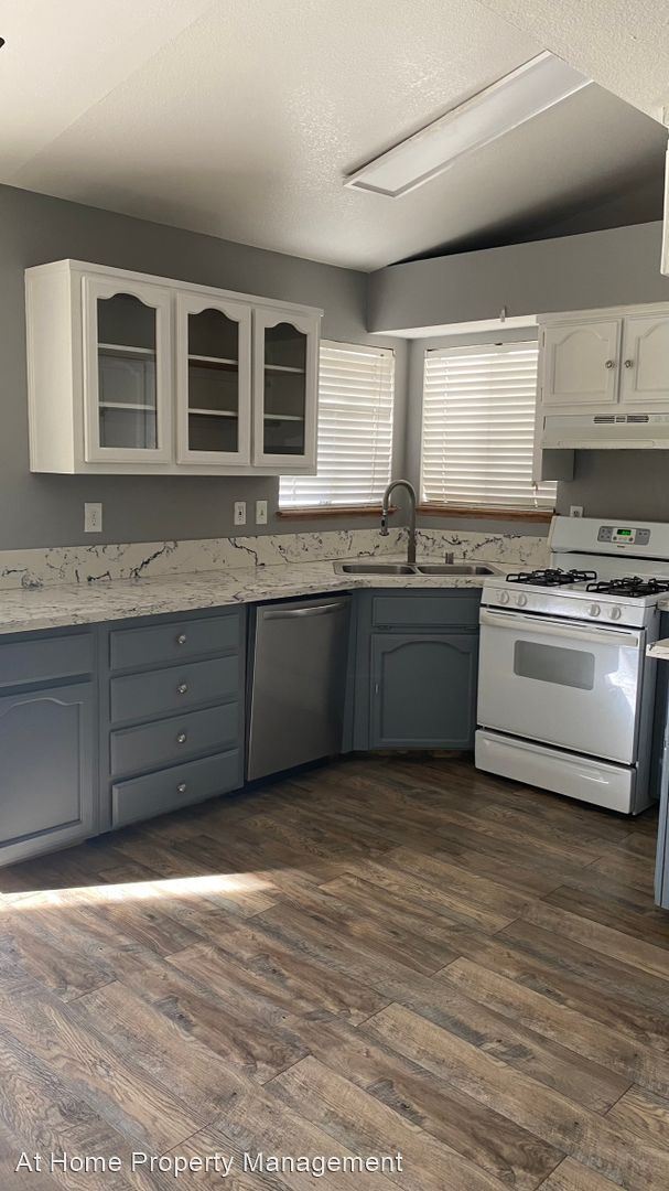Foto del edificio - 3 br, 2 bath House - 4513 Beechwood St