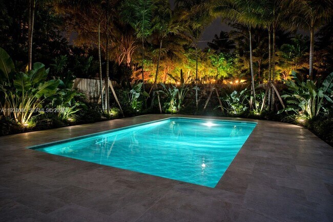 Foto del edificio - 3540 NE 28th Ave