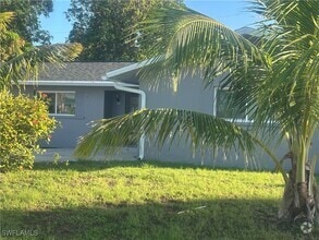 Building Photo - 703 Monterey Ave