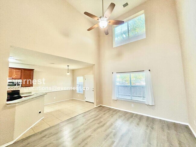 Building Photo - 8521 Brunswick Dr
