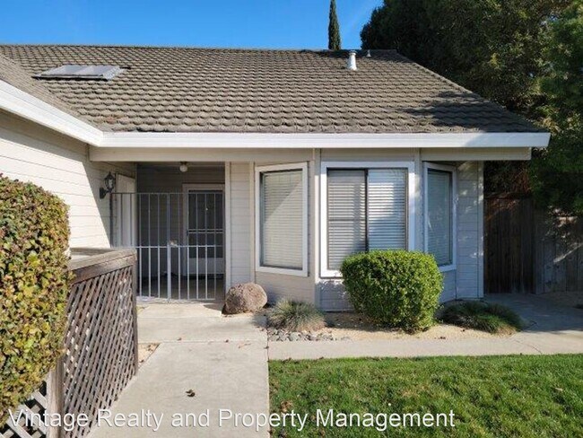 Foto del edificio - 3 br, 2 bath House - 7134 Lighthouse Dr.