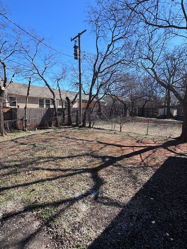 Foto del edificio - Cozy home in Norman near Norman North High School