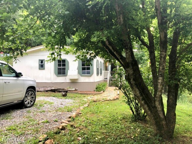 Building Photo - 3 br, 2 bath Mobile Home - 611 Maple Grove Rd