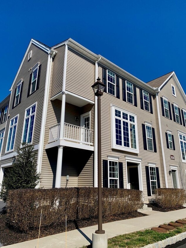 3030 Meridian Commons, Lower Allen Township, PA 17055 House for Rent