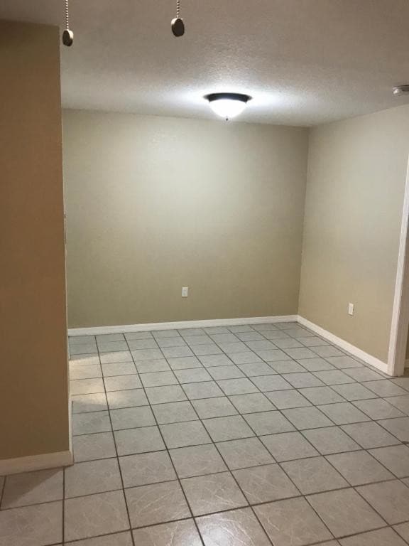 Building Photo - 2704 2nd Street   #11