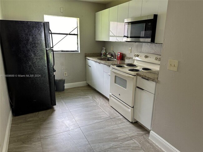 Foto del edificio - 2120 NW 4th St