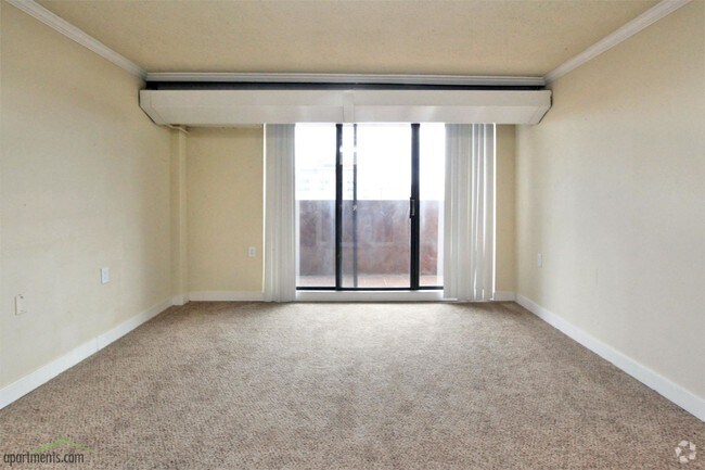 Living Room - Monroe Park Towers