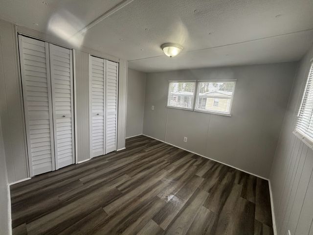 Foto del edificio - 2850 New Tampa Hwy