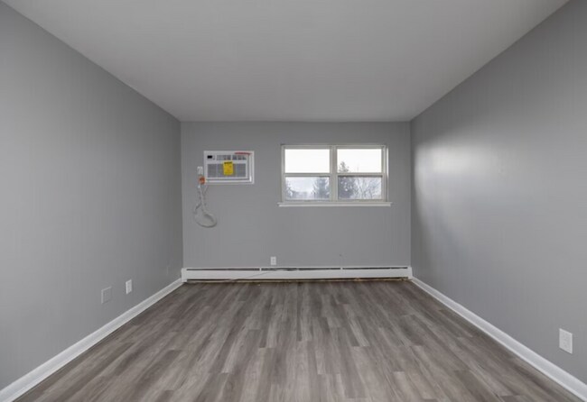 Foto del edificio - 3110 Knights Rd