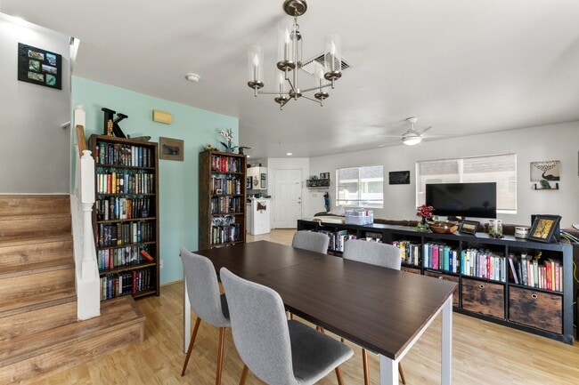 Building Photo - 87-1962-1962 Pakeke St