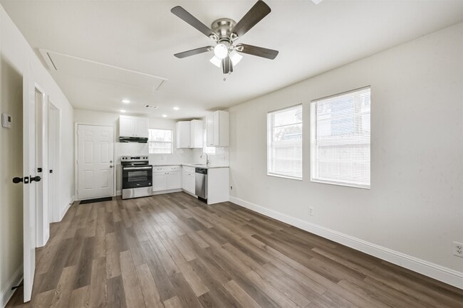 Building Photo - 102 Avenue D