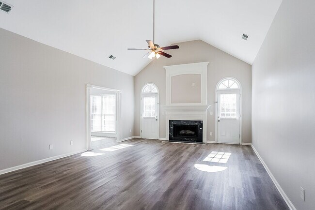 Foto del edificio - 5471 Saddle Creek