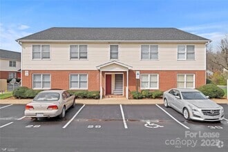 Building Photo - 200 Stroupe Rd
