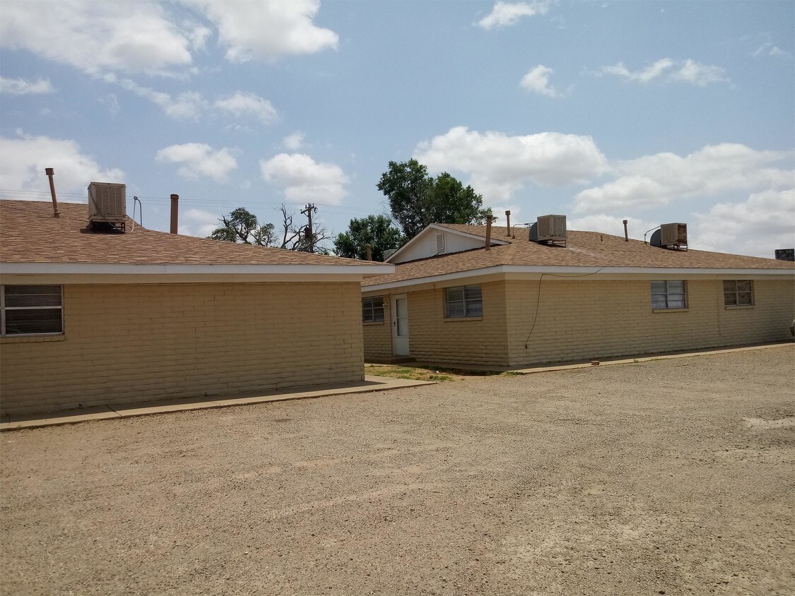 Primary Photo - 3609 Sheridan St