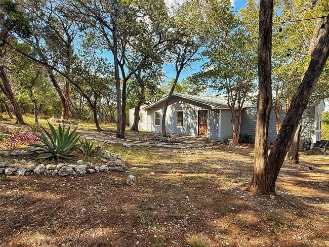 Foto del edificio - 10601 Ridge Rim Dr
