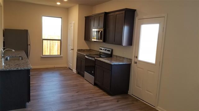 Building Photo - 635 Arlington Park Ct