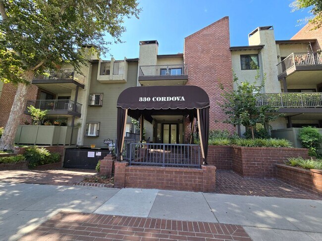 Foto del edificio - 330 Cordova St