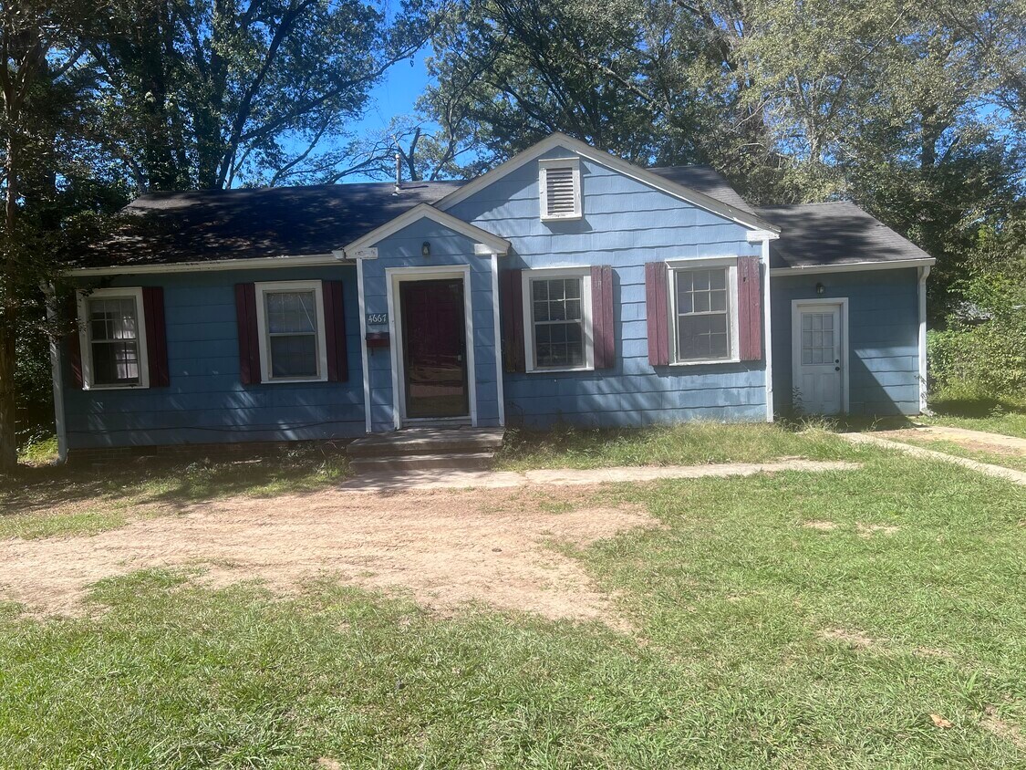 Primary Photo - 4667 Churchill Dr