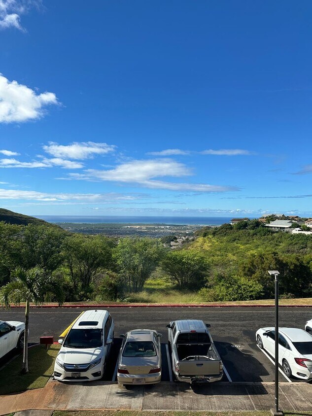 Primary Photo - Completely renovated cool & breezy upper M...