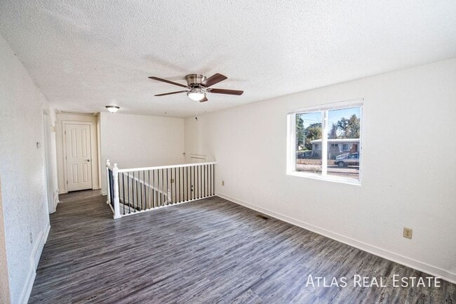 Photo - 2003 W Caspian Pl Apartment