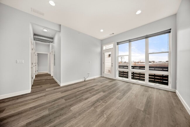 Building Photo - 8917 Grant Ave