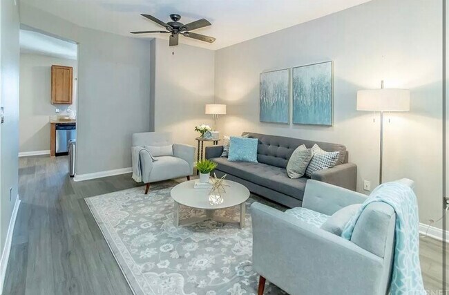 Foto del edificio - 8800 Etiwanda Ave